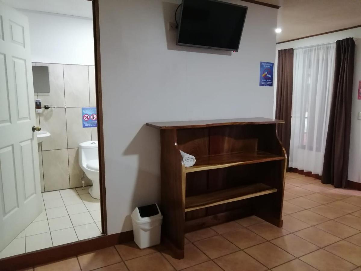 Hotel Santa Fe B&B Монте-Верде Экстерьер фото